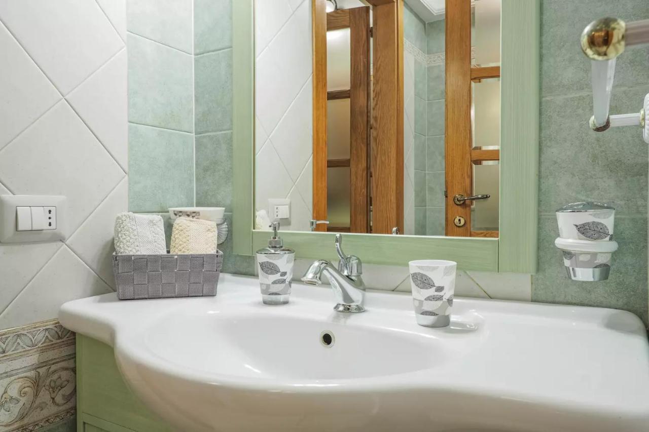 Apartment Saint Simplicio House